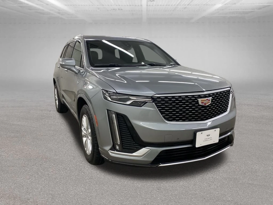 2025 Cadillac XT6 - Image 2 of 12
