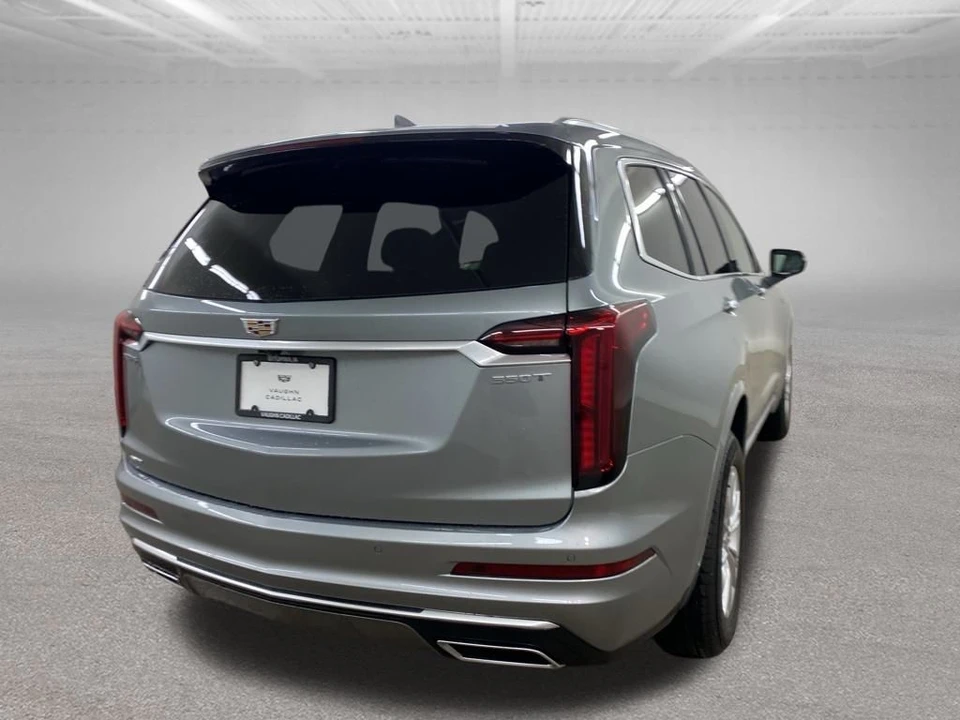 2025 Cadillac XT6 - Image 10 of 12