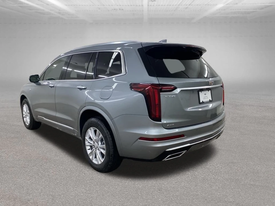 2025 Cadillac XT6 - Image 7 of 12