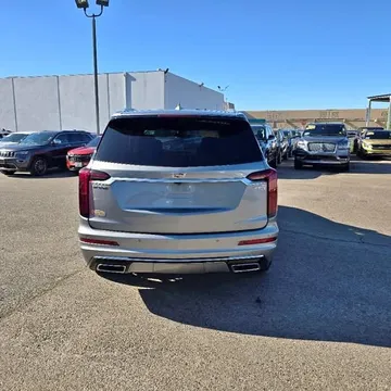 2025 Cadillac XT6 Premium Luxury