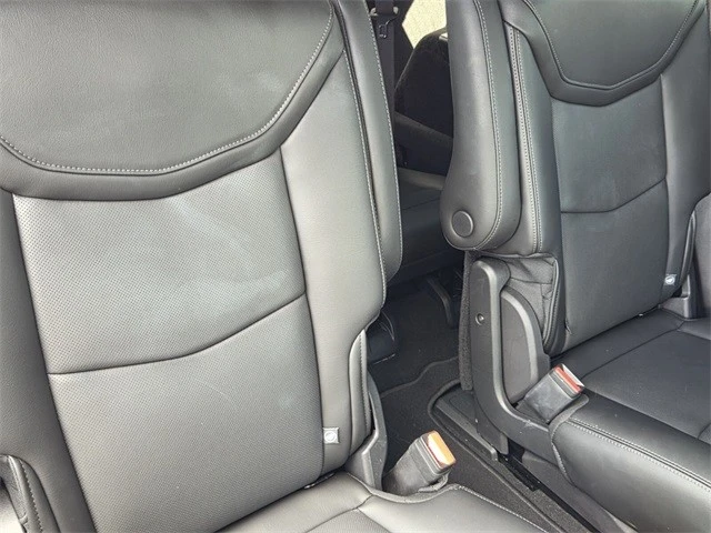 2025 Cadillac XT6 - Image 19 of 21