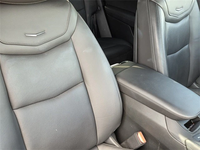 2025 Cadillac XT6 - Image 18 of 21