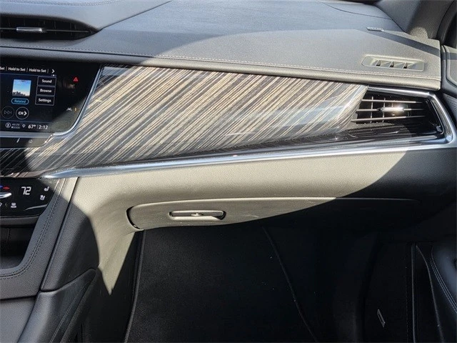 2025 Cadillac XT6 - Image 20 of 21