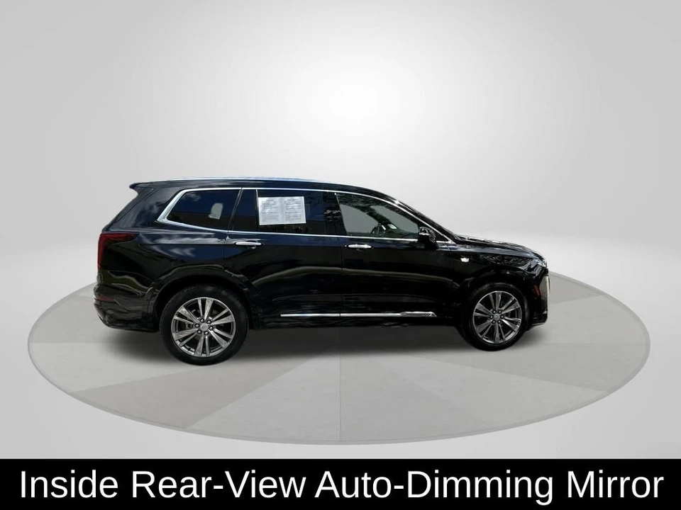 2025 Cadillac XT6 - Image 8 of 12