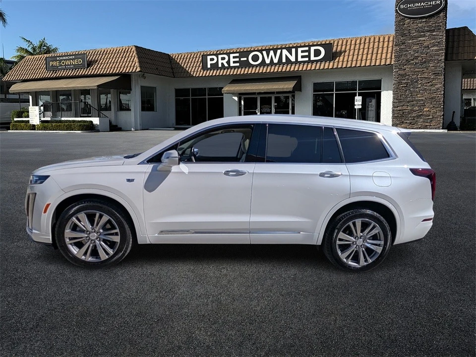 2025 Cadillac XT6 - Image 4 of 12