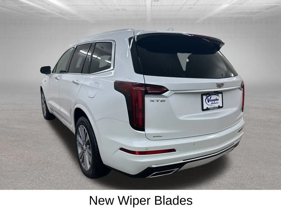 2025 Cadillac XT6 - Image 10 of 12