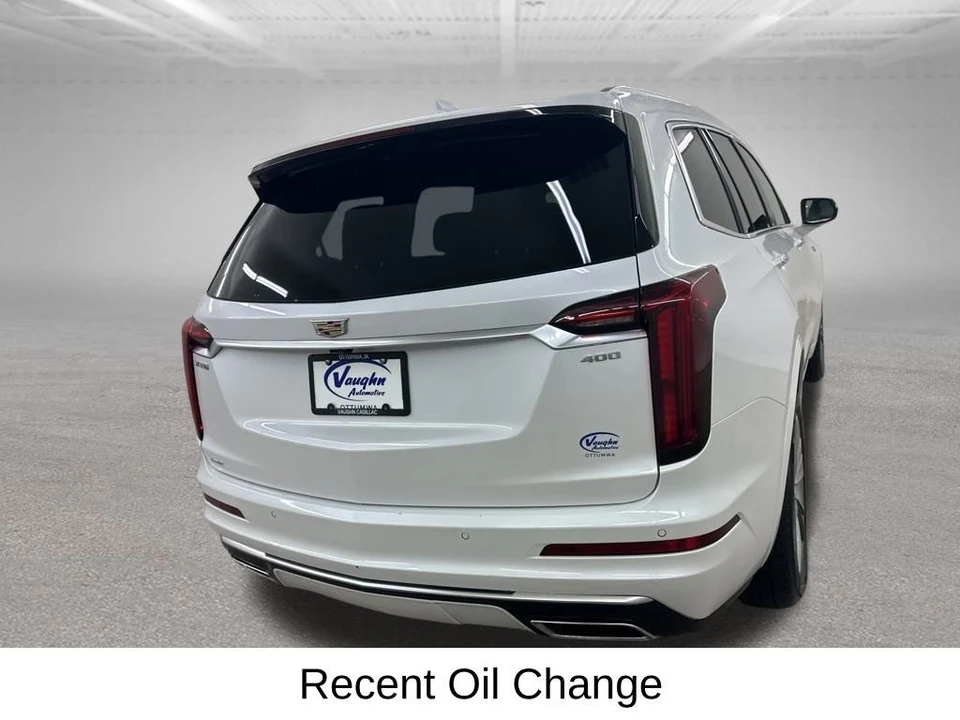 2025 Cadillac XT6 - Image 12 of 21