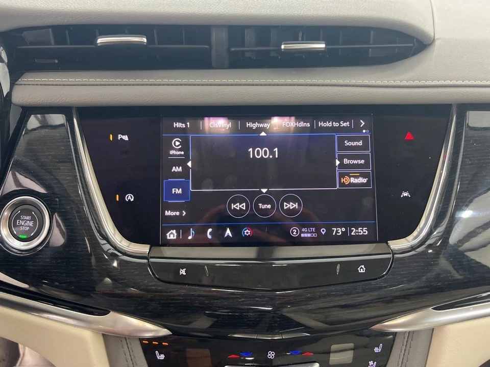 2025 Cadillac XT6 - Image 12 of 21