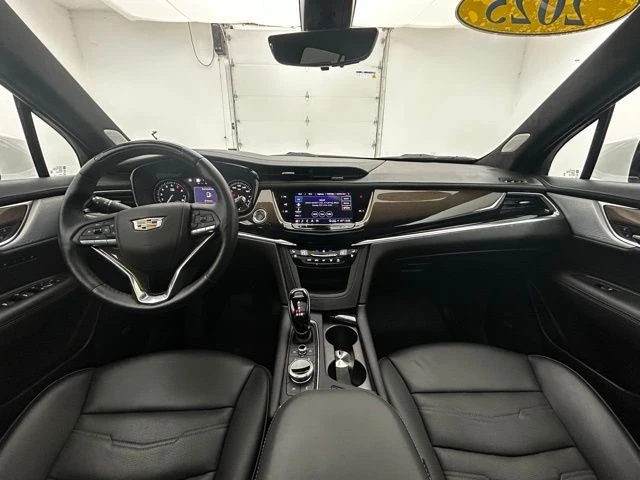 2025 Cadillac XT6 - Image 2 of 12