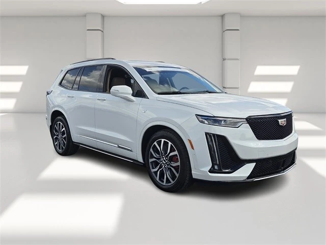 2025 Cadillac XT6 - Image 7 of 21