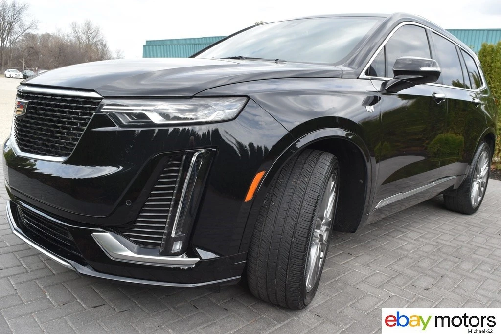 2025 Cadillac XT6 - Image 9 of 21