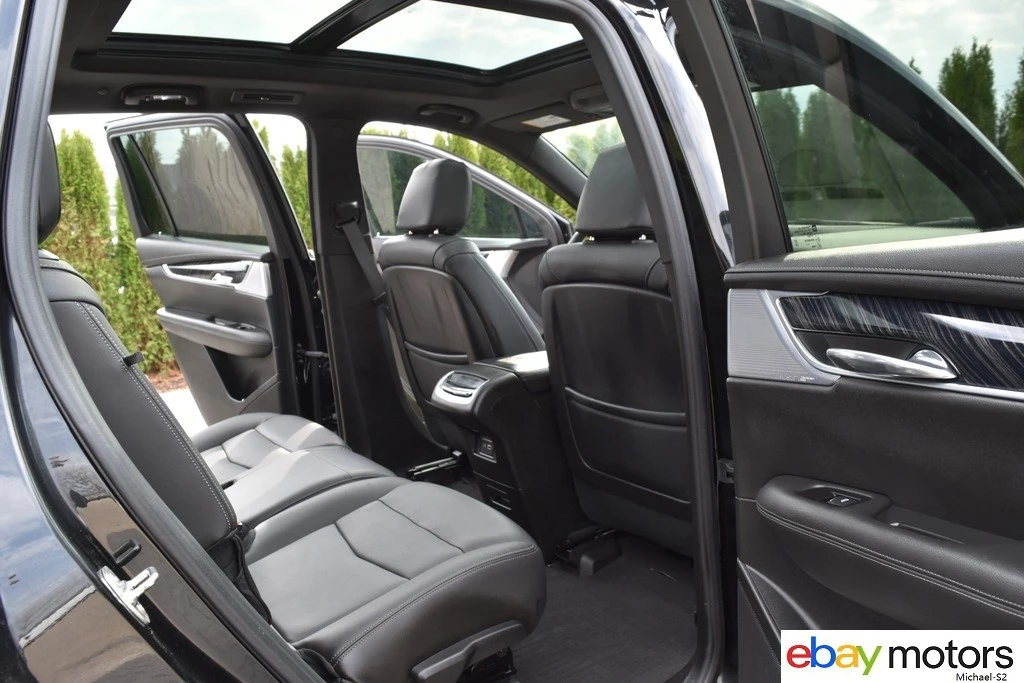 2025 Cadillac XT6 - Image 19 of 21