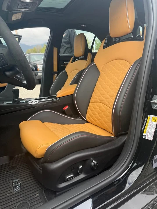 2025 Cadillac CT4 - Image 10 of 16