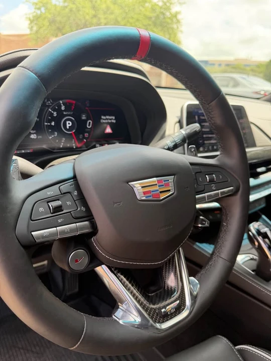 2025 Cadillac CT4-V Blackwing - Image 6 of 13