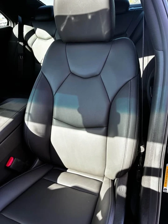 2025 Cadillac CT4 - Image 15 of 17