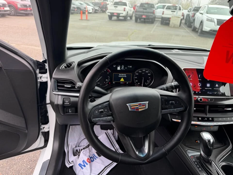 2025 Cadillac CT4 - Image 4 of 15