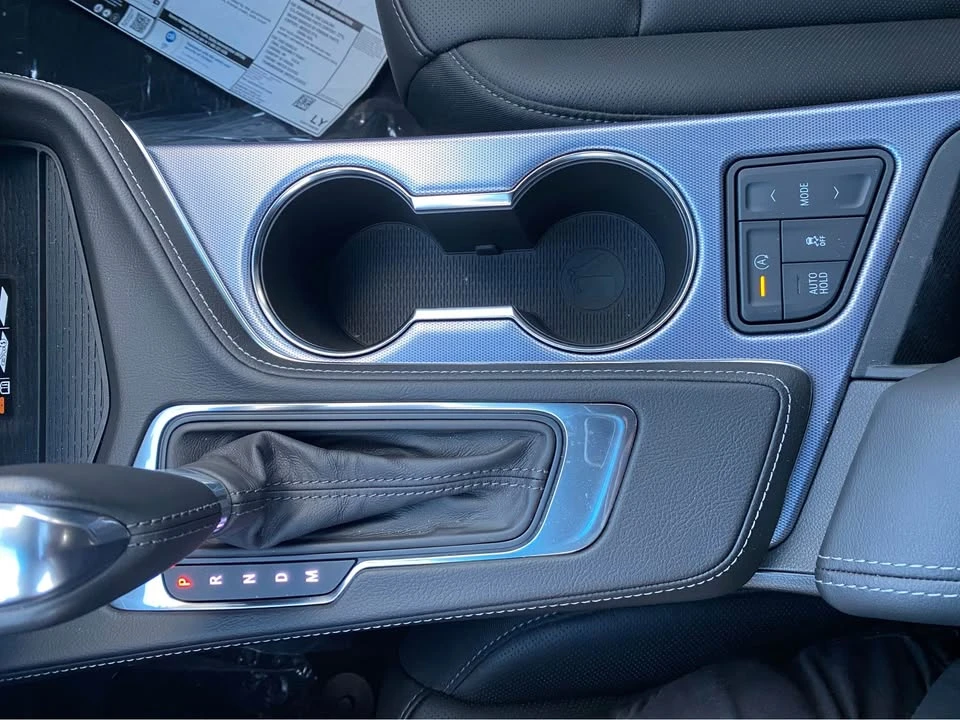 2025 Cadillac CT4 - Image 13 of 15