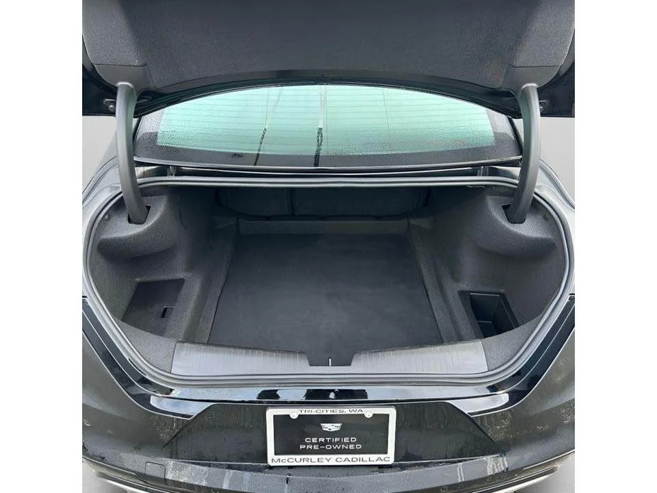 2025 Cadillac CT4 - Image 18 of 18