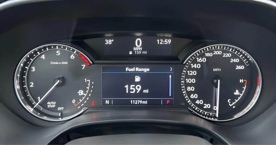 2025 Cadillac CT4 - Image 17 of 18
