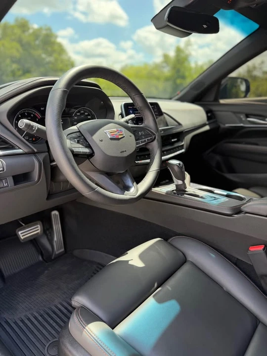 2025 Cadillac CT4 - Image 5 of 11