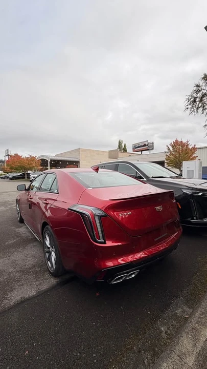 2025 Cadillac CT4-V - Image 5 of 10