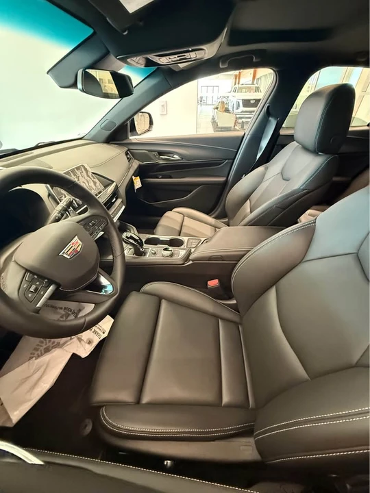 2025 Cadillac CT4-V Blackwing - Image 5 of 6
