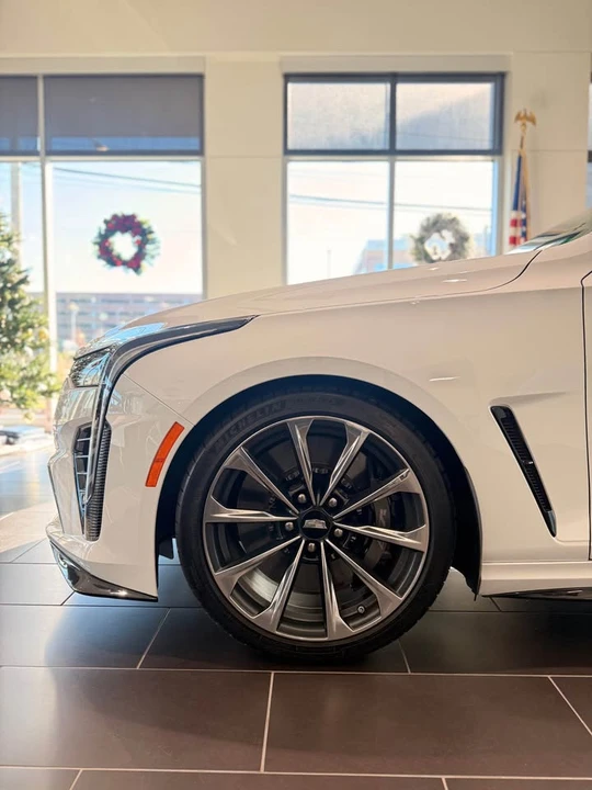 2025 Cadillac CT4-V Blackwing - Image 4 of 15