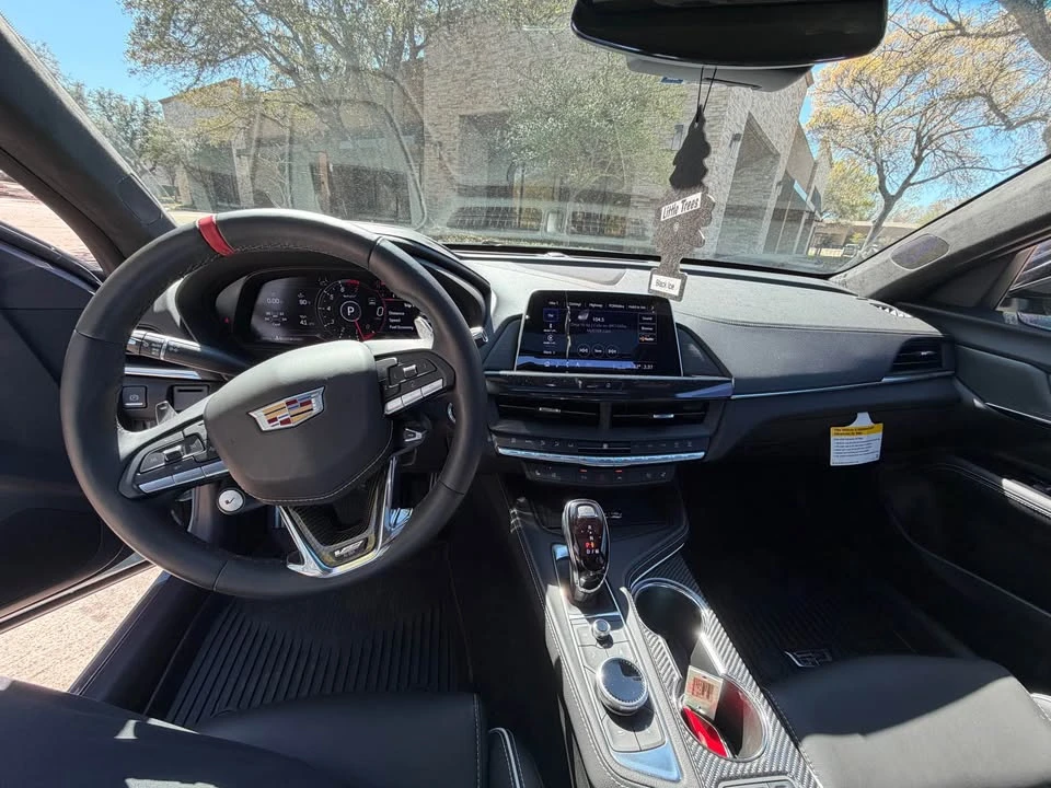 2025 Cadillac CT4-V Blackwing - Image 7 of 8