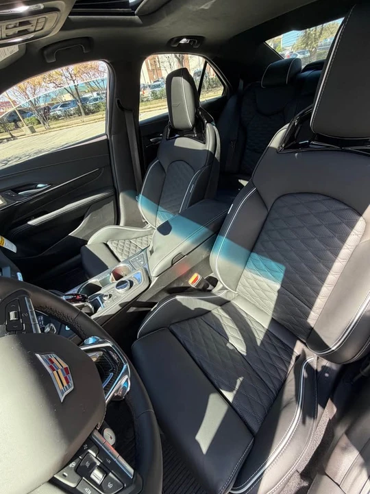 2025 Cadillac CT4-V Blackwing - Image 6 of 8