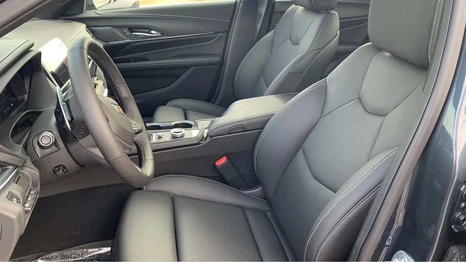 2025 Cadillac CT4-V Blackwing - Image 5 of 17
