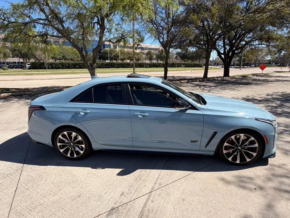 2025 Cadillac CT4-V Blackwing - Image 4 of 8