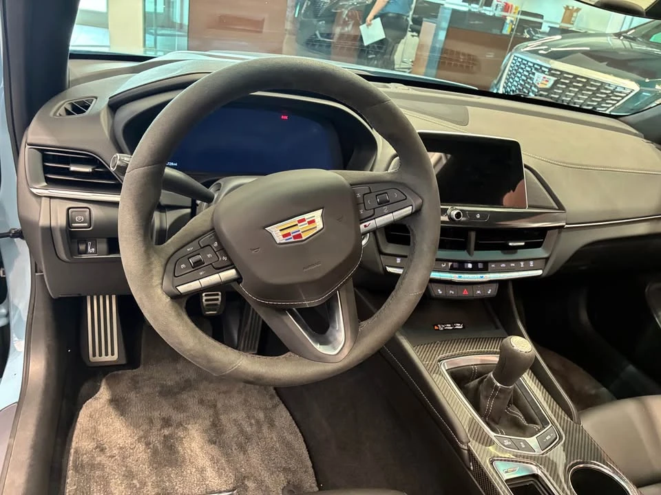 2025 Cadillac CT4-V Blackwing - Image 6 of 11