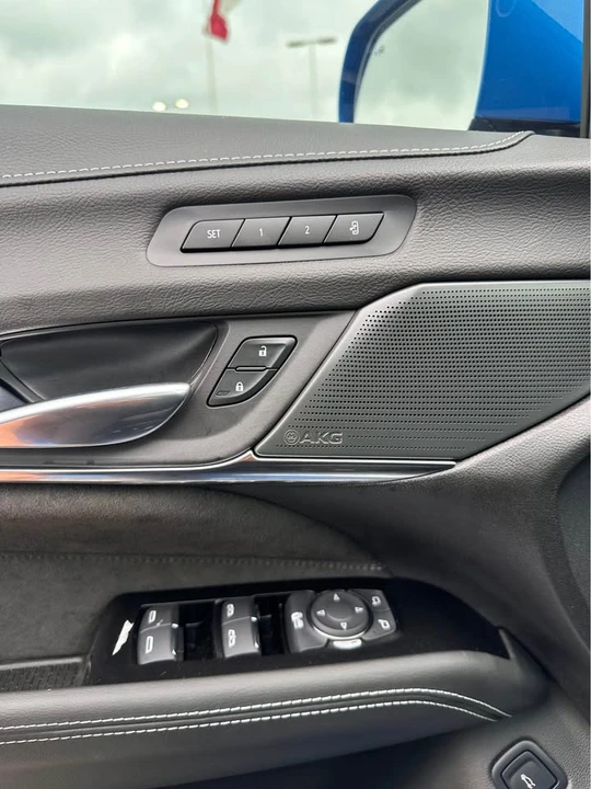 2025 Cadillac CT4-V Blackwing - Image 8 of 16