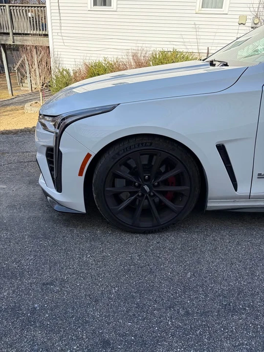 2025 Cadillac CT4-V Blackwing - Image 3 of 7