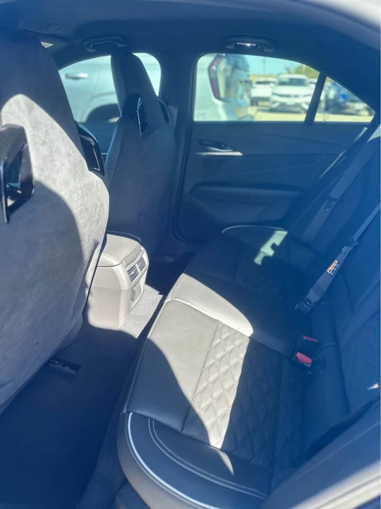 2025 Cadillac CT4-V Blackwing - Image 5 of 8