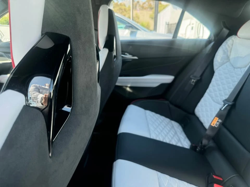 2025 Cadillac CT4-V Blackwing - Image 5 of 6