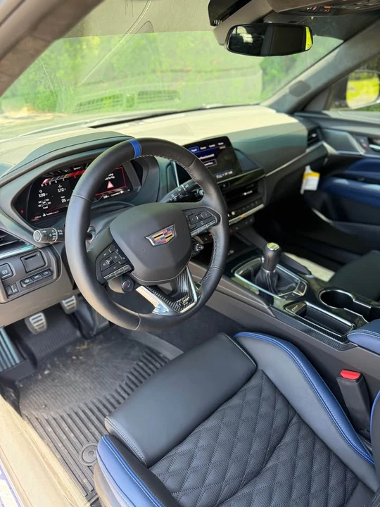 2025 Cadillac CT4-V Blackwing - Image 5 of 8