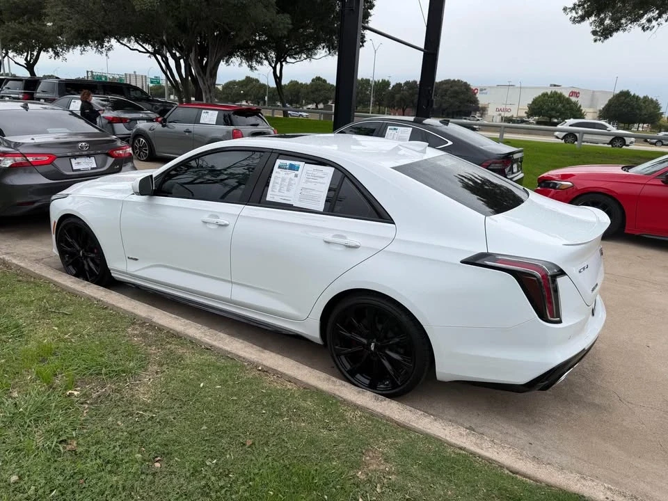 2025 Cadillac CT4-V - Image 5 of 6