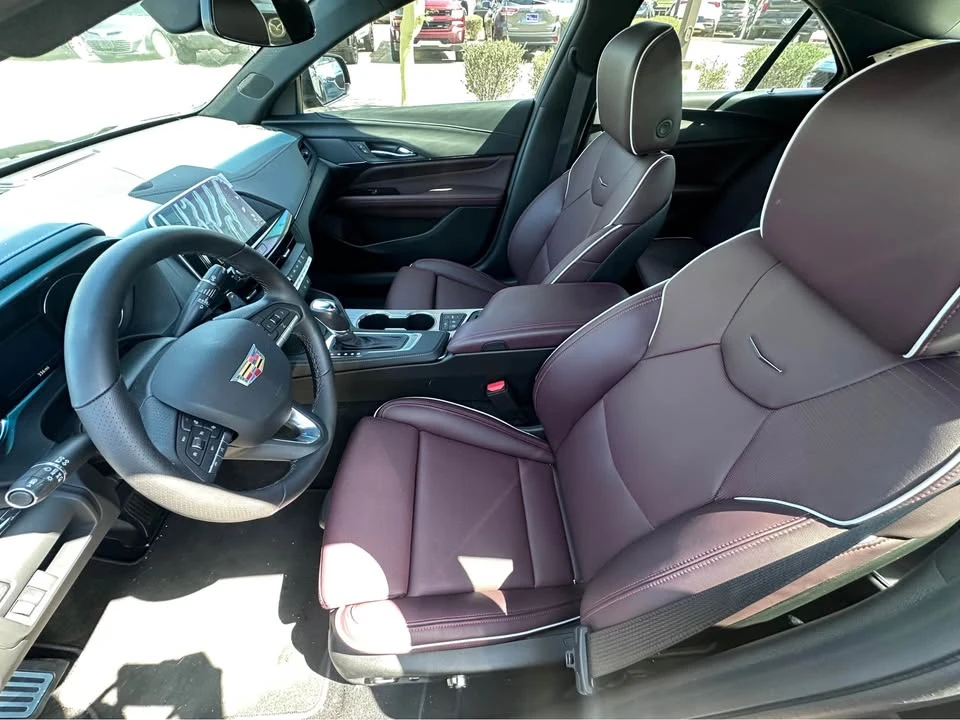 2025 Cadillac CT4-V - Image 9 of 11
