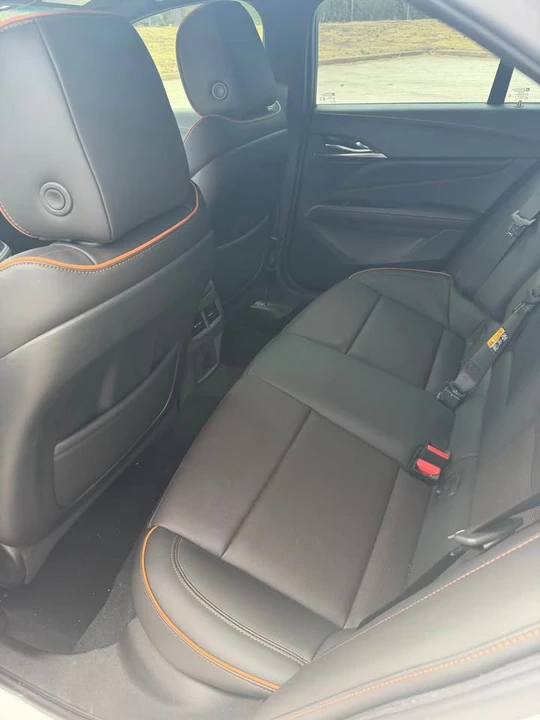 2025 Cadillac CT4-V - Image 10 of 12