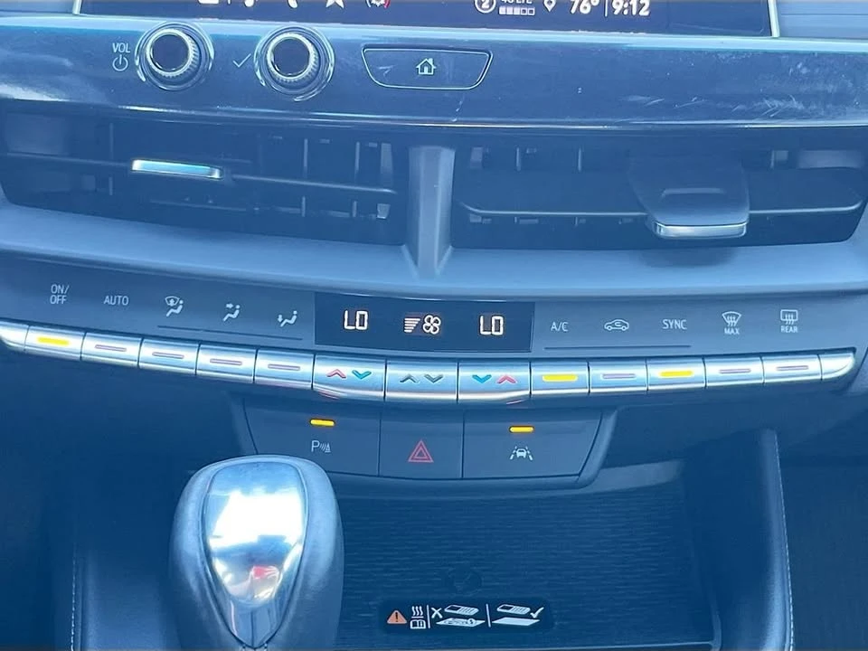 2025 Cadillac CT4 - Image 16 of 19