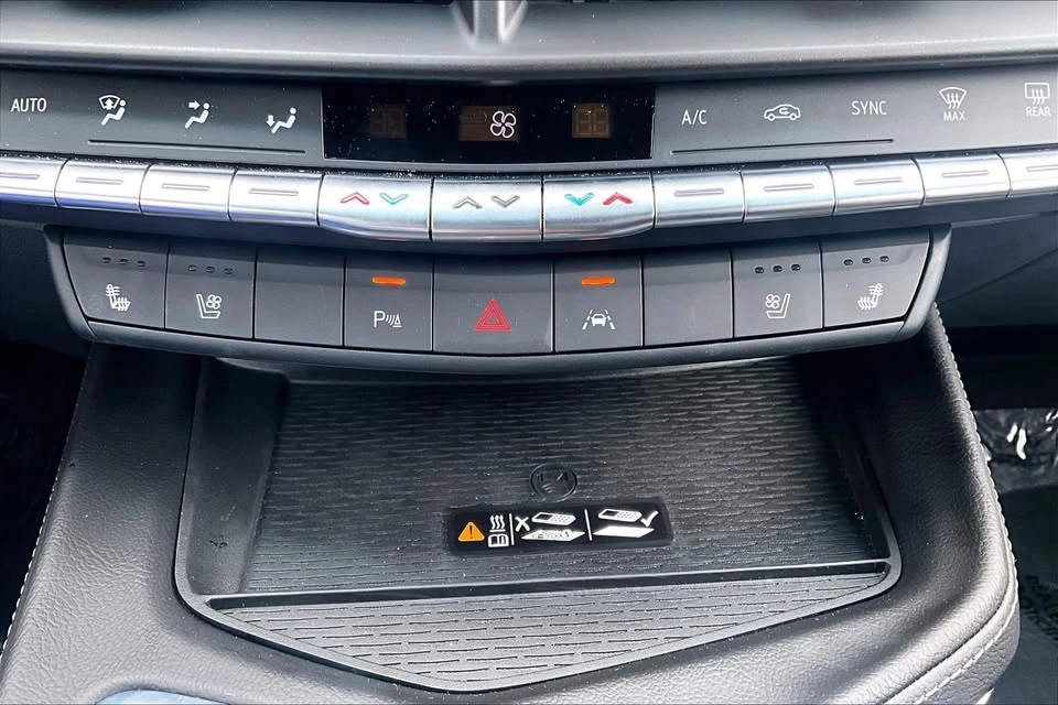 2025 Cadillac CT4 - Image 3 of 15