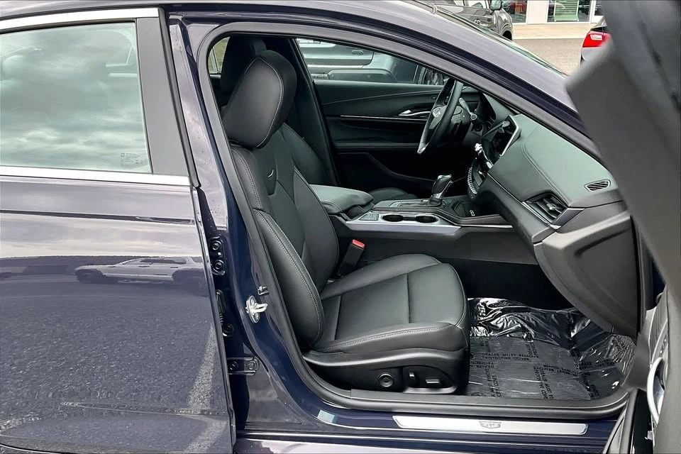 2025 Cadillac CT4 - Image 10 of 15