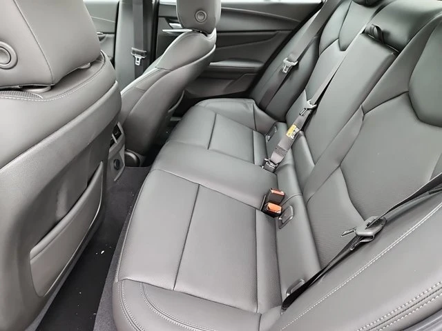 2025 Cadillac CT4 - Image 18 of 20