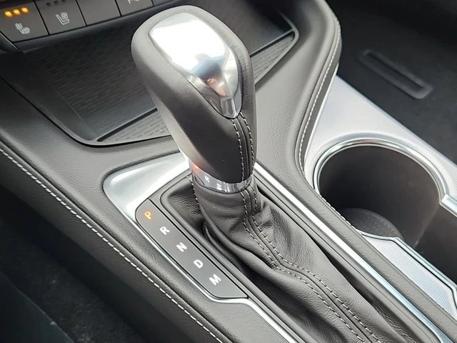 2025 Cadillac CT4 - Image 13 of 20