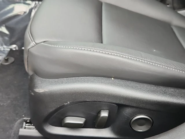 2025 Cadillac CT4 - Image 15 of 20
