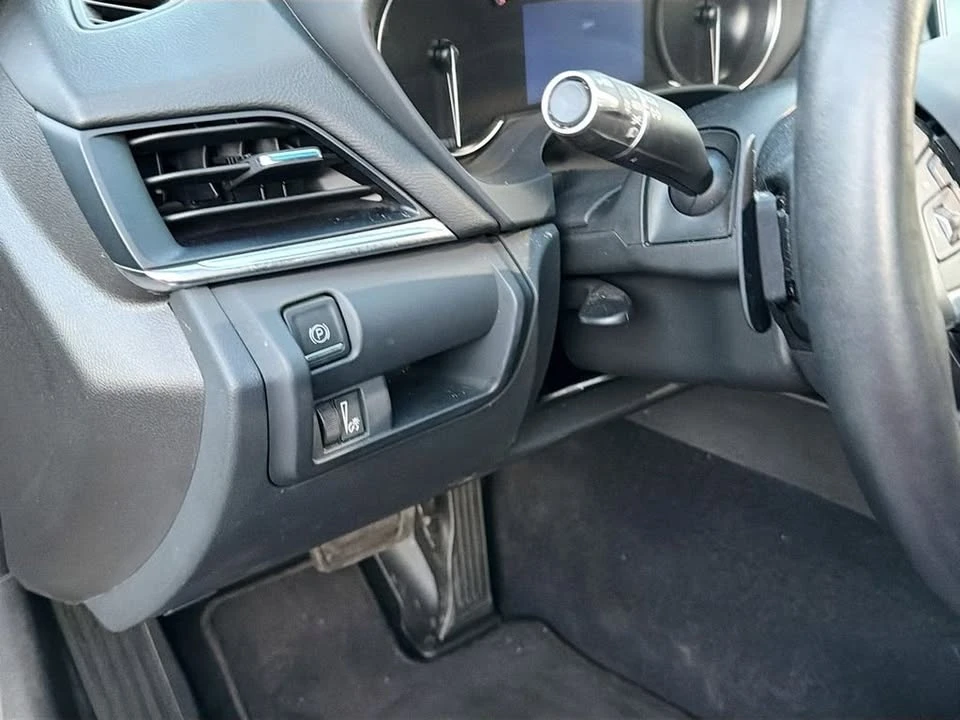 2025 Cadillac CT4 - Image 10 of 20