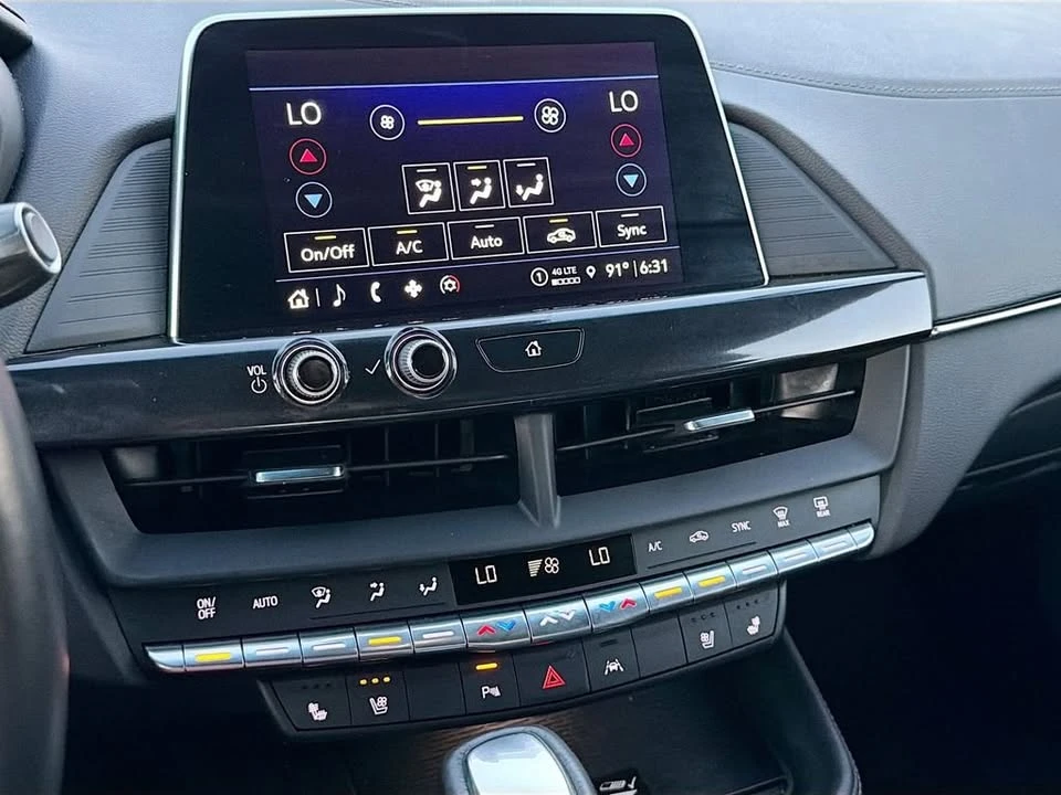 2025 Cadillac CT4 - Image 15 of 20