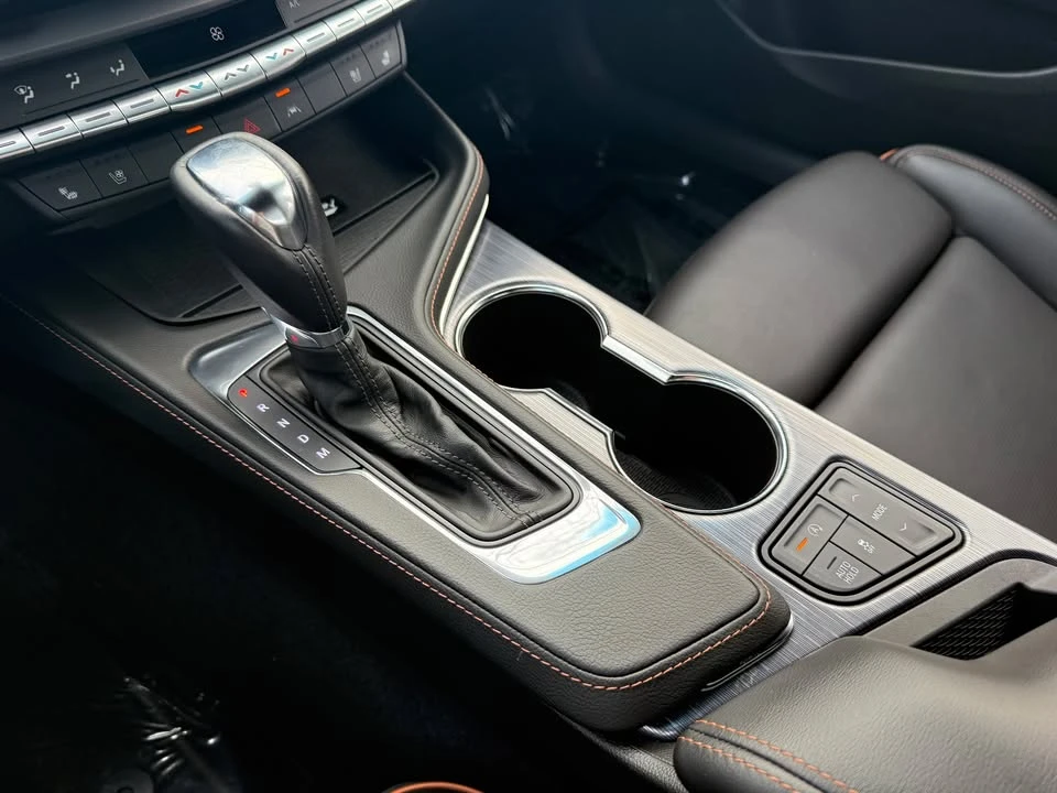 2025 Cadillac CT4 - Image 9 of 17