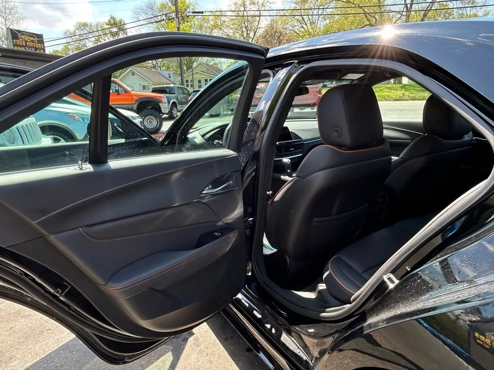 2025 Cadillac CT4 - Image 11 of 17